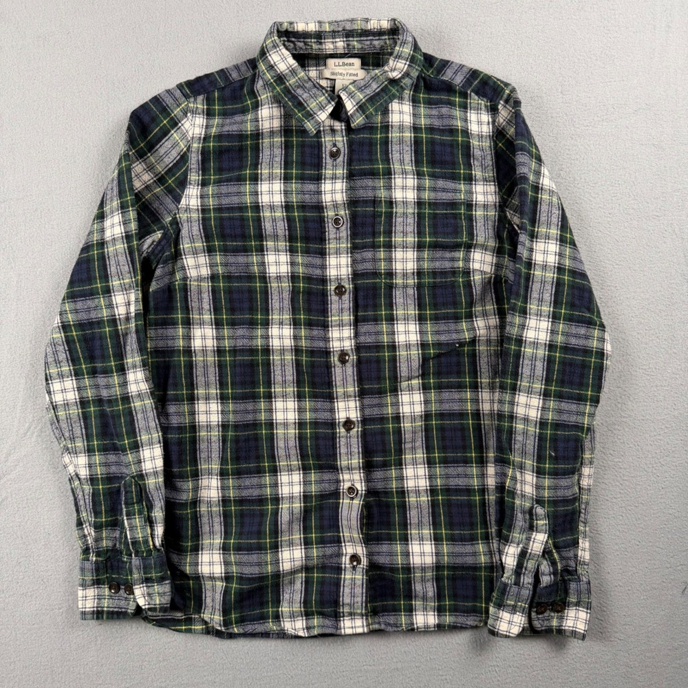 LL Bean Slightly Fitted Flannel Shirt Mens XS Green Navy Plaid Outdoor Hiking